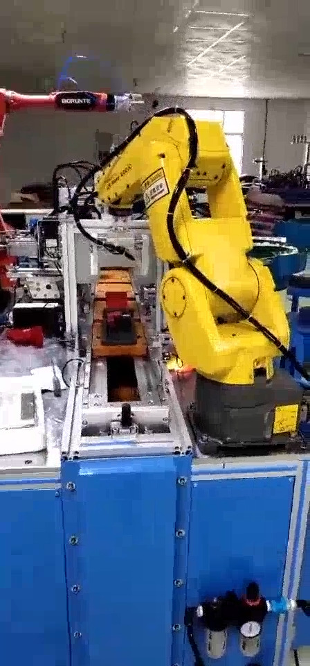 多轴工业机器人上下料应用